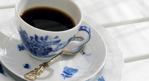 I Skandinavien dricker vi mest kaffe i världen per invånare. I Sverige dricker vi 3,3 koppar kaffe per dag. Det kaffe vi dricker är ofta en blandning av 8-10 sorters kaffebönor.