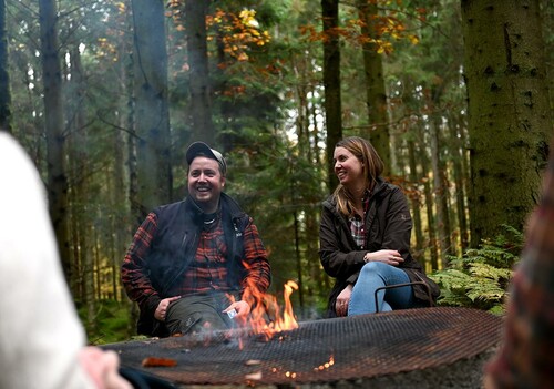 Syskonen Håkan och Emma Sibbesson uppskattar att driva olika delar av verksamheten.