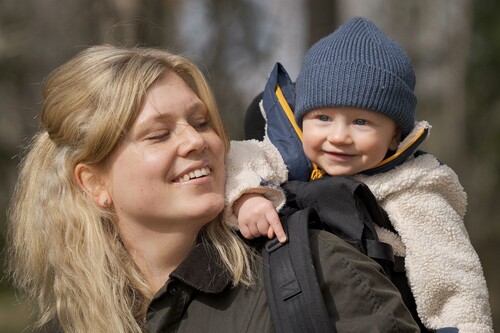 Livet förändrades när Erik och Helena fick Helge. Nu är det han som är i fokus!