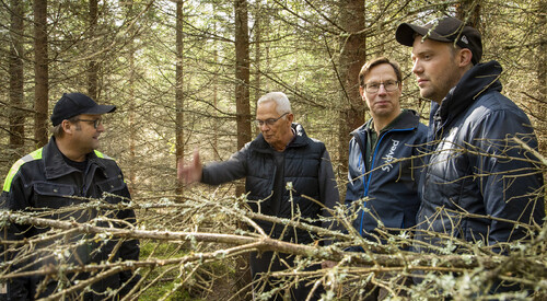 Alla inblandade är nöjda med resultatet! Från vänster Håkan Gustavsson, Lasse Karlsson, Peter Fornander och Alexander Gärdeborg.