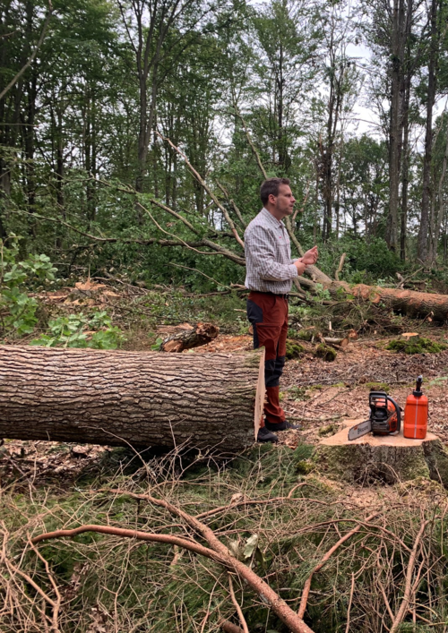 John Ahlgren från Kährs ställde upp för en kortare apteringsövning.