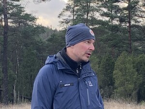 Skogsbruksutvecklare Niklas lär och lär ut