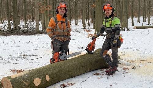 Sydveds duktiga motormanuella huggare Frantz Neergaard och Mattias Karlsson.