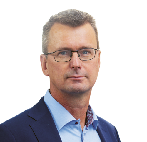 Att skapa skogar som gynnar biologisk mångfald ska inte innebära en ekonomisk risk för den som äger marken, säger Magnus Berg på Skogsindustrierna.
